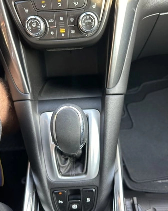 Opel Zafira cena 39600 przebieg: 236000, rok produkcji 2016 z Jawor małe 781